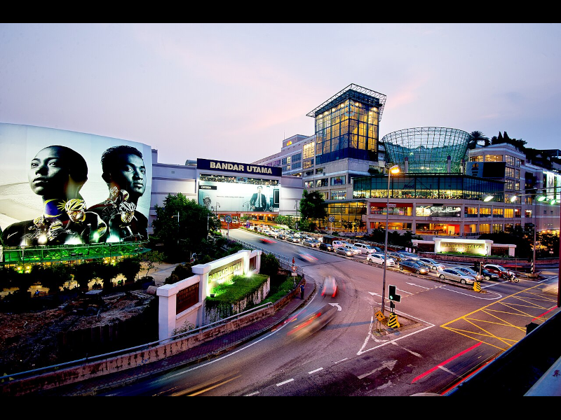 1 Utama Shopping Centre