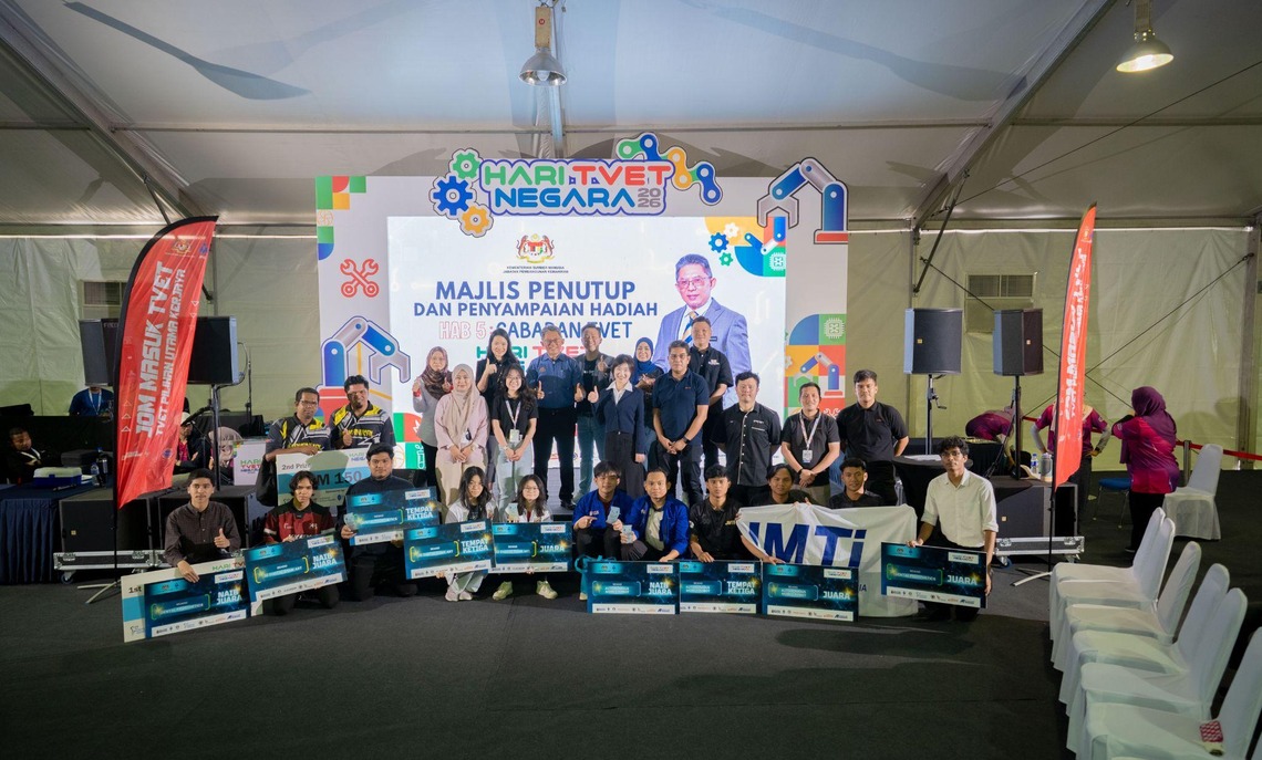 Outstanding participants of the WorldSkills 3D Digital Game Art Competition were recognised during the Hari TVET Negara 2026 award ceremony.