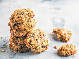 A sweet date this Raya - Raisin Oatmeal and Date Cookies