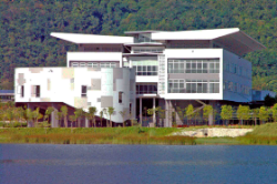 aculty of Science / Faculty of Engineering and Green Technology
