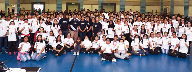Group photo of Camp-tastic participants, facilitators and volunteers.