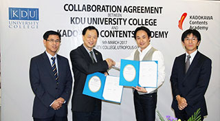 KDU Vice Chancellor Professor Dr. Hiew Pang Leang (2 nd from left) and KCA President and CEO Mr. Tetsuya Koga (2 nd from right) exchanging Agreement during the signing ceremony. Witnessing the ceremony are Mr. Jeffrey Chew Sun Teong (from left) and Mr. Ichiro Kuronuma.