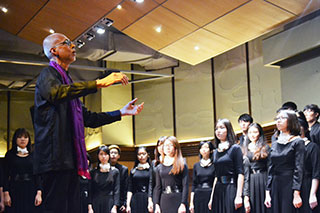 Professor Dr André de Quadros’s week at UCSI University concluded with a concert where he conducted the chamber and concert choirs.