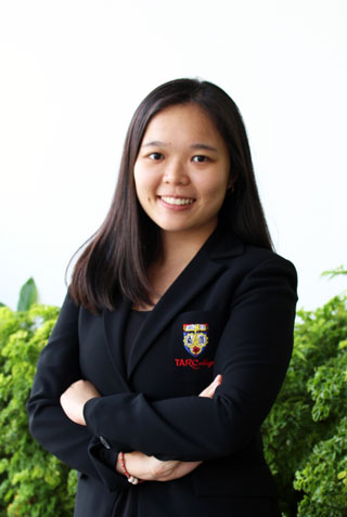 Lau Jia Yi, 4th in the world (top in Malaysia) for the Strategic Business Leader paper in the ACCA December 2018 examination.