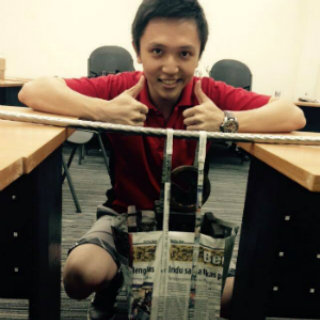 Amazing_engineering_last_year's_winning_entry_by_Raymond_Liew_withstood_35_kg_of_static_weight_in_the_load_test.jpg