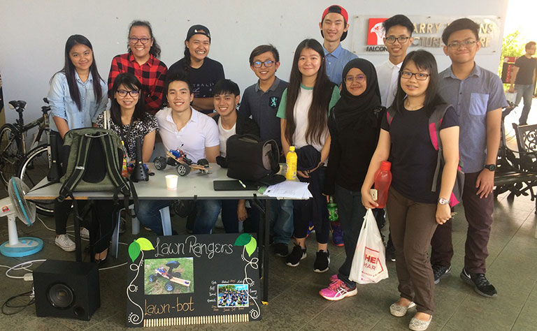 Curtin Sarawak foundation students showcase projects in Physics Project Exhibition