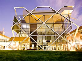 Curtin University continues to move up in university rankings - StudyMalaysia.com