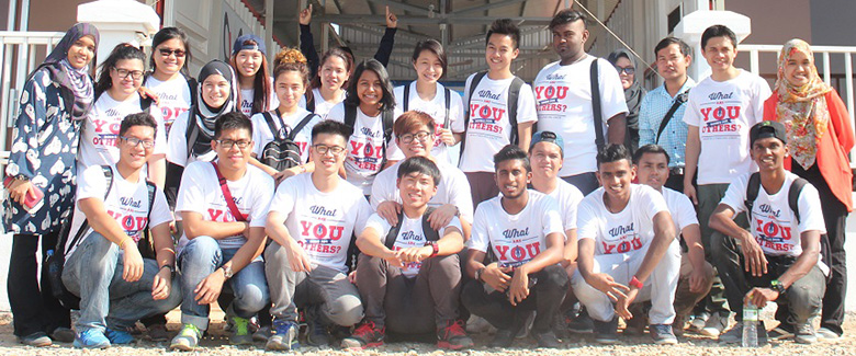 Curtin Sarawak volunteers kick off year with Changing Cambodia programme