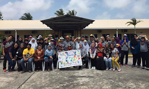 Humanitarian Affairs Curtin Sarawak lends a helping hand in Brunei