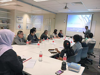 Mr Raj Kumar presented an overview of the MBA (BOS) programme and shared some numerous strategic moves carried out by businesses using BOS framework and principles.